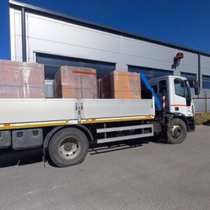 Camion Iveco EuroCargo avec Bras Hydrauliques