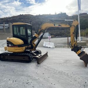 Mini pelle Caterpillar 304CR avec rotortilt  et 3 godets